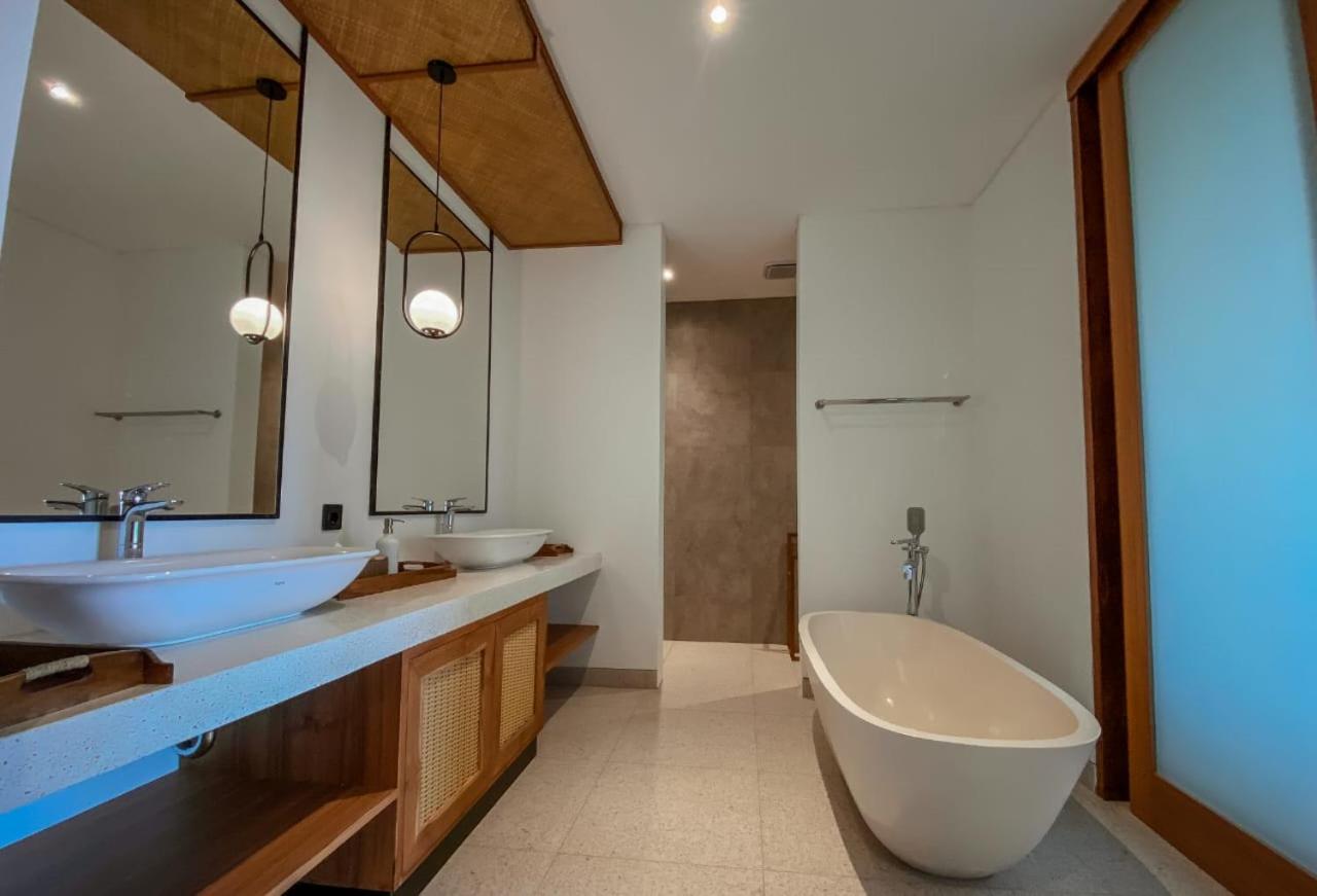 Ophelia Villa Canggu Dış mekan fotoğraf